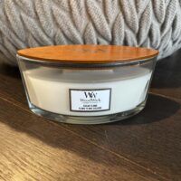 Kaars Woodwick Ellipse Vanilla & Sea Salt Kaarsen